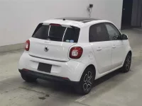 Smart FORFOUR лот № 40041 оценка 4  с аукциона в Японии 4