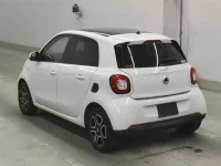 Smart FORFOUR лот № 40041 оценка 4  с аукциона в Японии 1