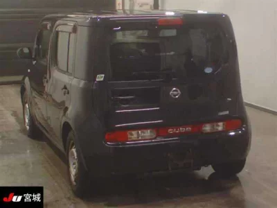 Nissan CUBE  с аукциона в Японии