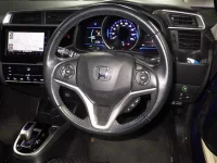 Honda FIT лот № 7127 оценка 3.5  с аукциона в Японии 7