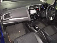 Honda FIT лот № 7127 оценка 3.5  с аукциона в Японии 4