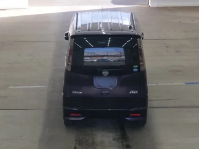 Nissan ROOX  с аукциона в Японии
