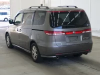 Honda ELYSION лот № 2771 оценка 3.5  с аукциона в Японии 1