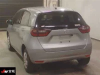 Honda FIT лот № 2043 оценка 4  с аукциона в Японии 1