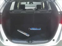 Honda FIT лот № 2043 оценка 4  с аукциона в Японии 6