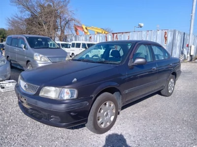 Nissan SUNNY  с аукциона в Японии
