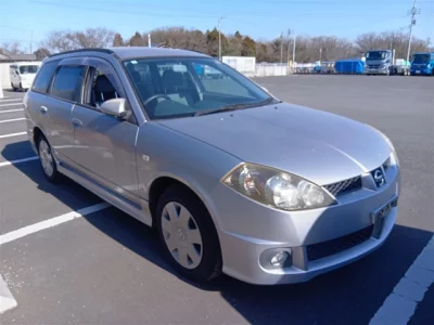 Nissan WINGROAD  с аукциона в Японии