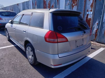 Nissan WINGROAD  с аукциона в Японии