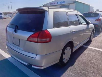 Nissan WINGROAD  с аукциона в Японии