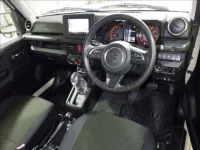 Suzuki JIMNY лот № 2079 оценка R  с аукциона в Японии 2