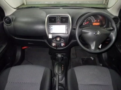 Nissan MARCH  с аукциона в Японии