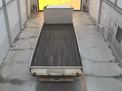 Isuzu FORWARD  с аукциона в Японии