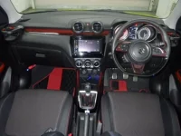 Suzuki SWIFT лот № 3001 оценка 4.5  с аукциона в Японии 2