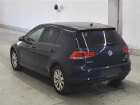 Volkswagen GOLF лот № 40056 оценка 3.5  с аукциона в Японии 1