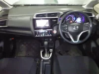 Honda FIT лот № 3006 оценка 3.5  с аукциона в Японии 2