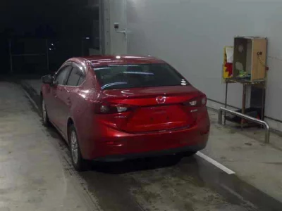 Mazda AXELA  с аукциона в Японии