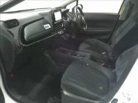 Toyota AQUA лот № 2031 оценка 4  с аукциона в Японии 2