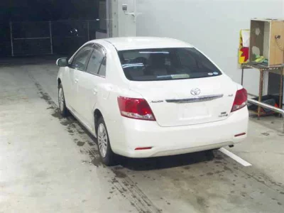Toyota ALLION  с аукциона в Японии
