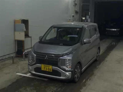 Mitsubishi EK X  с аукциона в Японии
