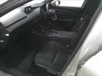 Mazda MAZDA3 лот № 2072 оценка 4  с аукциона в Японии 2