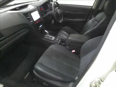 Subaru LEGACY B4  с аукциона в Японии