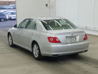 Toyota MARK X лот № 2824 оценка RA  с аукциона в Японии 1