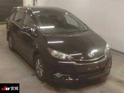 Toyota WISH  с аукциона в Японии
