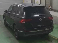 Volkswagen TIGUAN лот № 3031 оценка 4  с аукциона в Японии 1