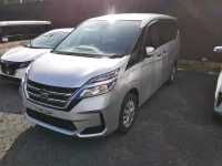 Nissan SERENA лот № 4705 оценка 4  с аукциона в Японии 2