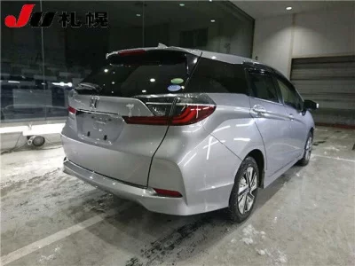 Honda SHUTTLE  с аукциона в Японии