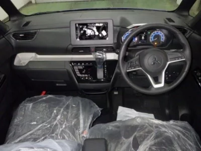 Mitsubishi DELICA MINI  с аукциона в Японии