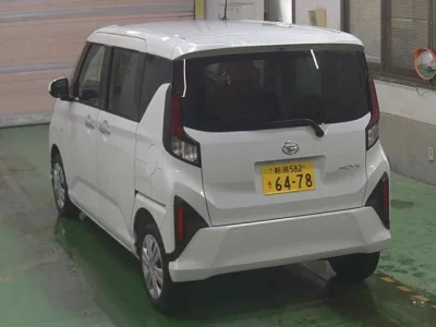 Daihatsu MOVE  с аукциона в Японии