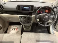 Toyota PASSO лот № 2852 оценка 3.5  с аукциона в Японии 4