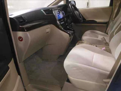 Toyota ALPHARD  с аукциона в Японии