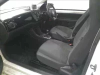 Volkswagen UP лот № 4404 оценка 4  с аукциона в Японии 2