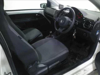 Volkswagen UP  с аукциона в Японии