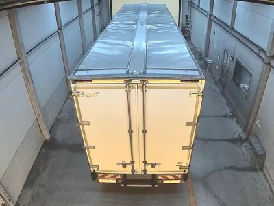 Mitsubishi FUSO TRUCK  с аукциона в Японии