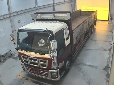 Isuzu TRUCK  с аукциона в Японии