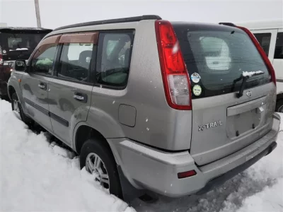 Nissan X-TRAIL  с аукциона в Японии