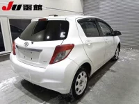Toyota VITZ лот № 9286 оценка R  с аукциона в Японии 4