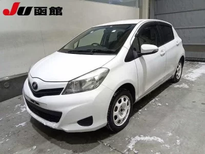 Toyota VITZ  с аукциона в Японии