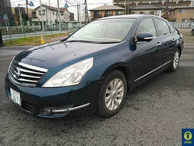 Nissan TEANA  с аукциона в Японии
