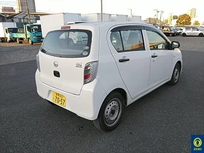 Daihatsu MIRA E S
