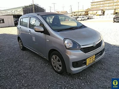 Daihatsu MIRA E S