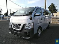 Nissan CARAVAN VAN лот № 1 оценка 3  с аукциона в Японии 1