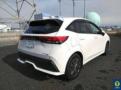 Nissan NOTE  с аукциона в Японии