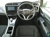 Honda SHUTTLE лот № 20 оценка 3.5  с аукциона в Японии 4