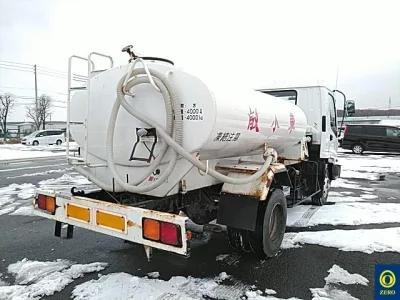 Isuzu FORWARD  с аукциона в Японии