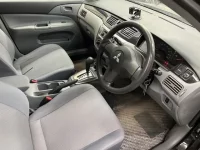 Mitsubishi LANCER лот № 2877 оценка RA  с аукциона в Японии 3