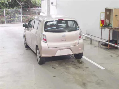 Daihatsu MIRA E S